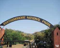 The national park where the fort is constructed was the hunting site for the maharajas and kings of that era The national park where the fort is constructed was the hunting site for the maharajas and kings of that era.